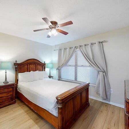Emerald Towers Fort Walton Beach Room photo