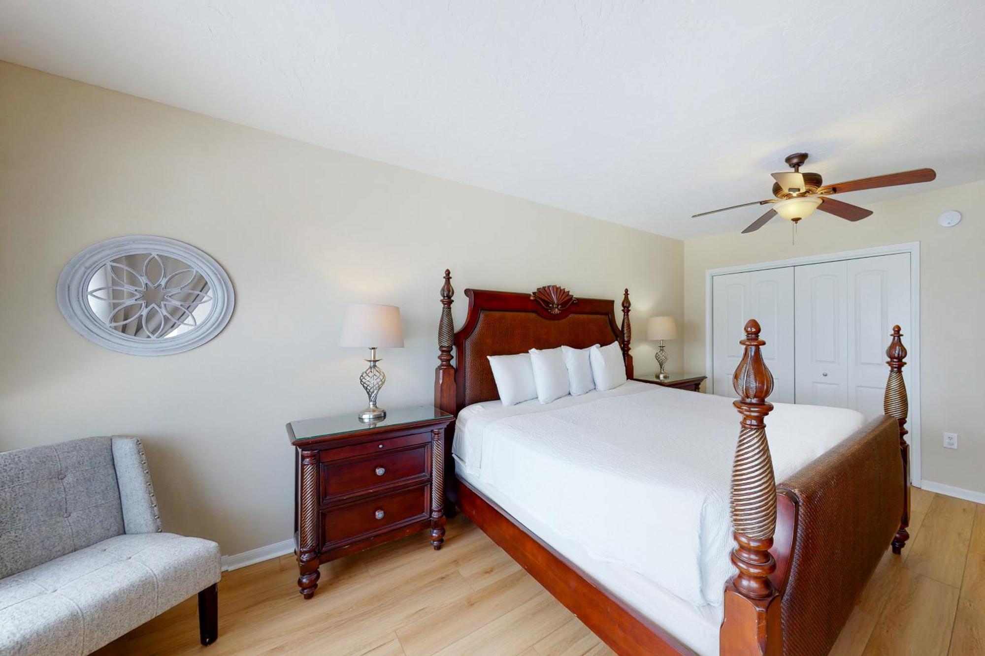 Emerald Towers Fort Walton Beach Room photo
