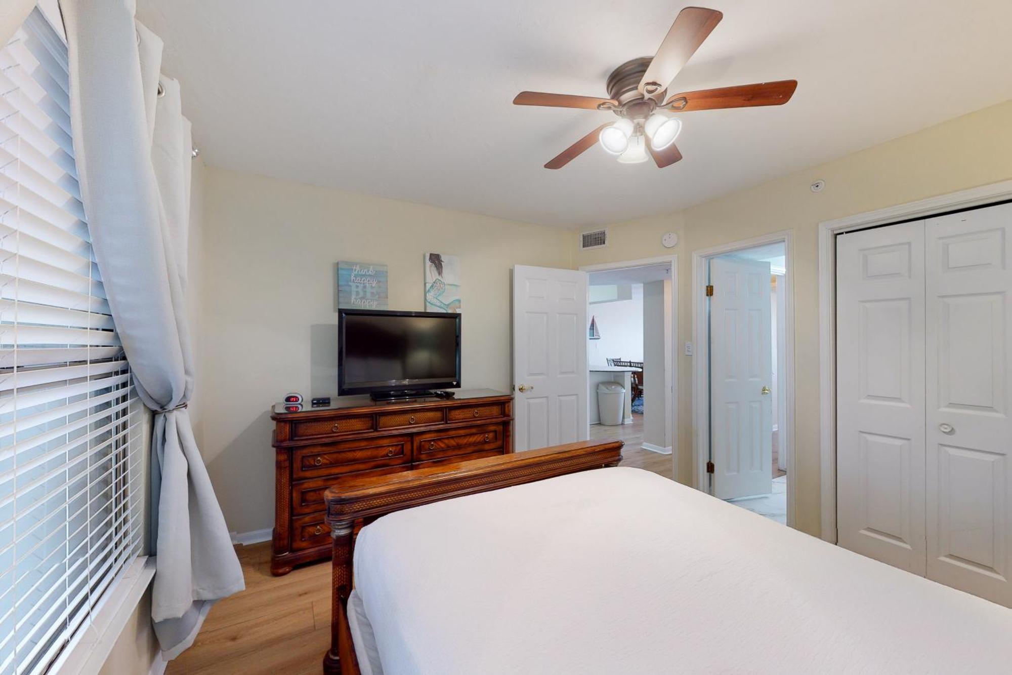 Emerald Towers Fort Walton Beach Room photo