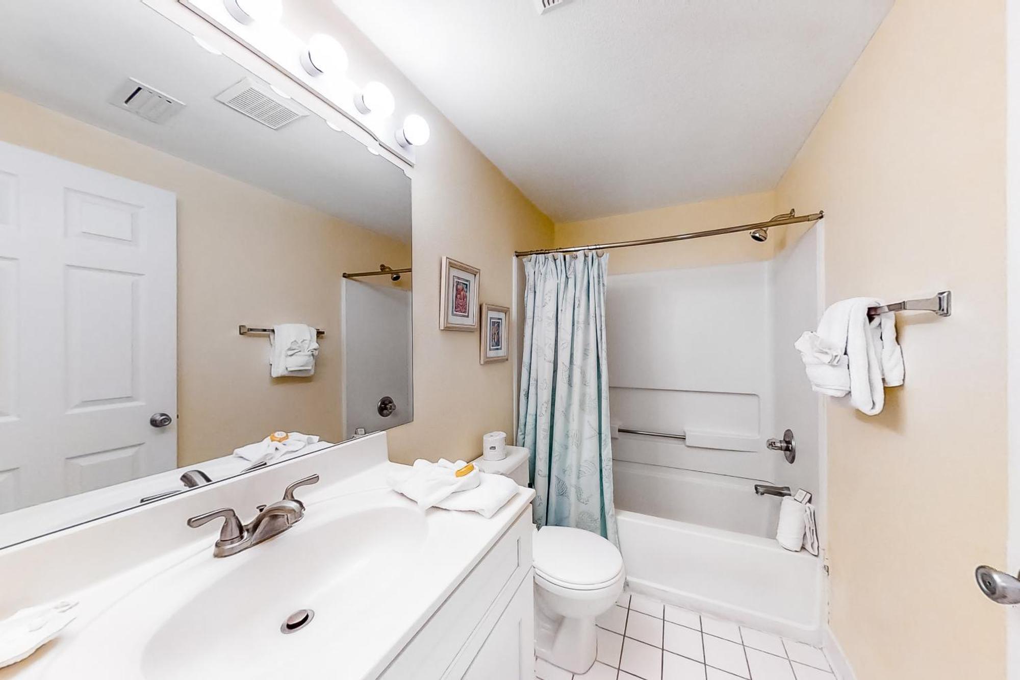 Emerald Towers Fort Walton Beach Room photo